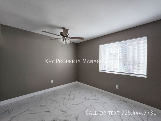 Building Photo - COMPLETELY REMODELED 2BR 1BA CONDO IN N LA...