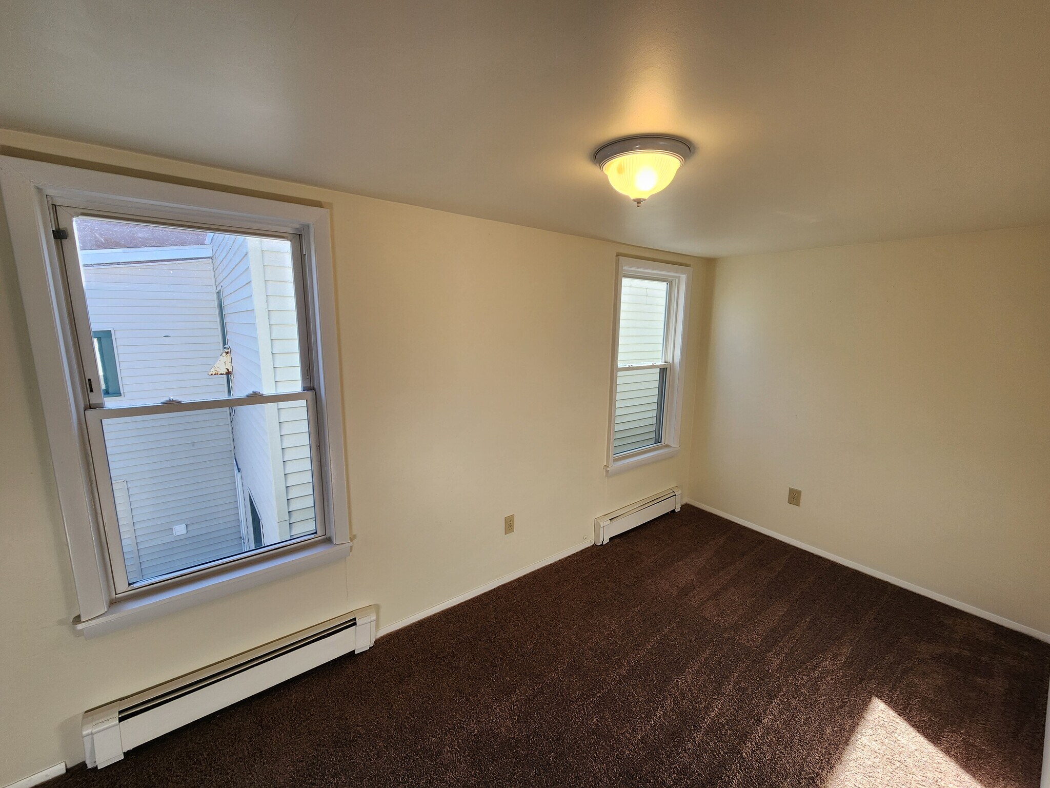 Building Photo - 95 3rd Ave