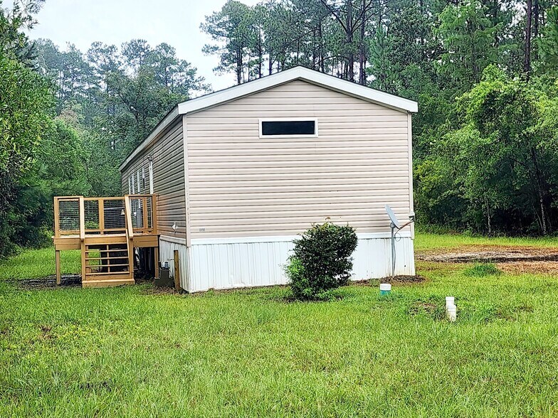 Building Photo - 73112 Putt St
