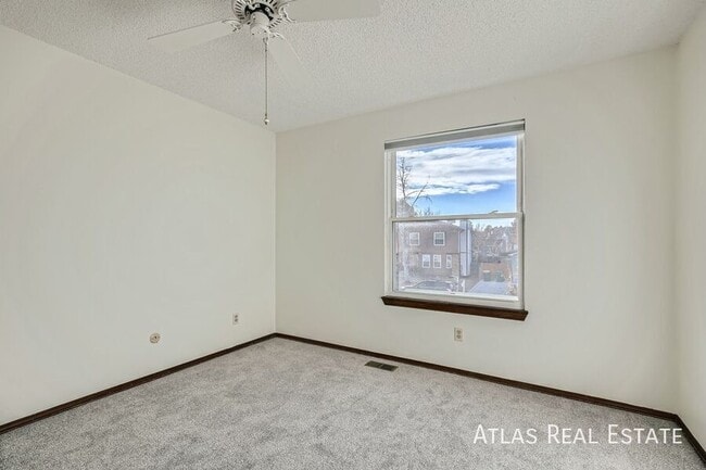 Building Photo - 11403 E Ellsworth Pl