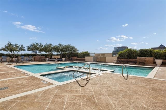 Building Photo - 330 Las Colinas Blvd E