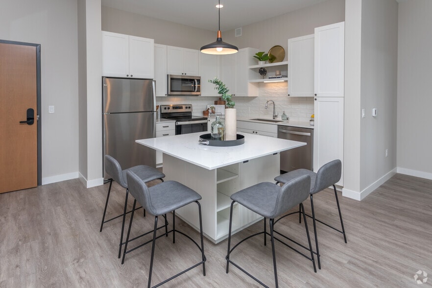 2BR, 2BA, Carina - 1,224SF - The Berkman