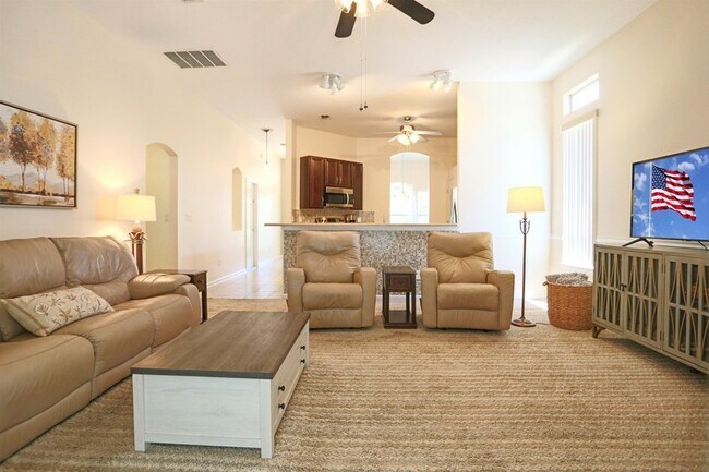 Building Photo - 1761 Keswick Rd