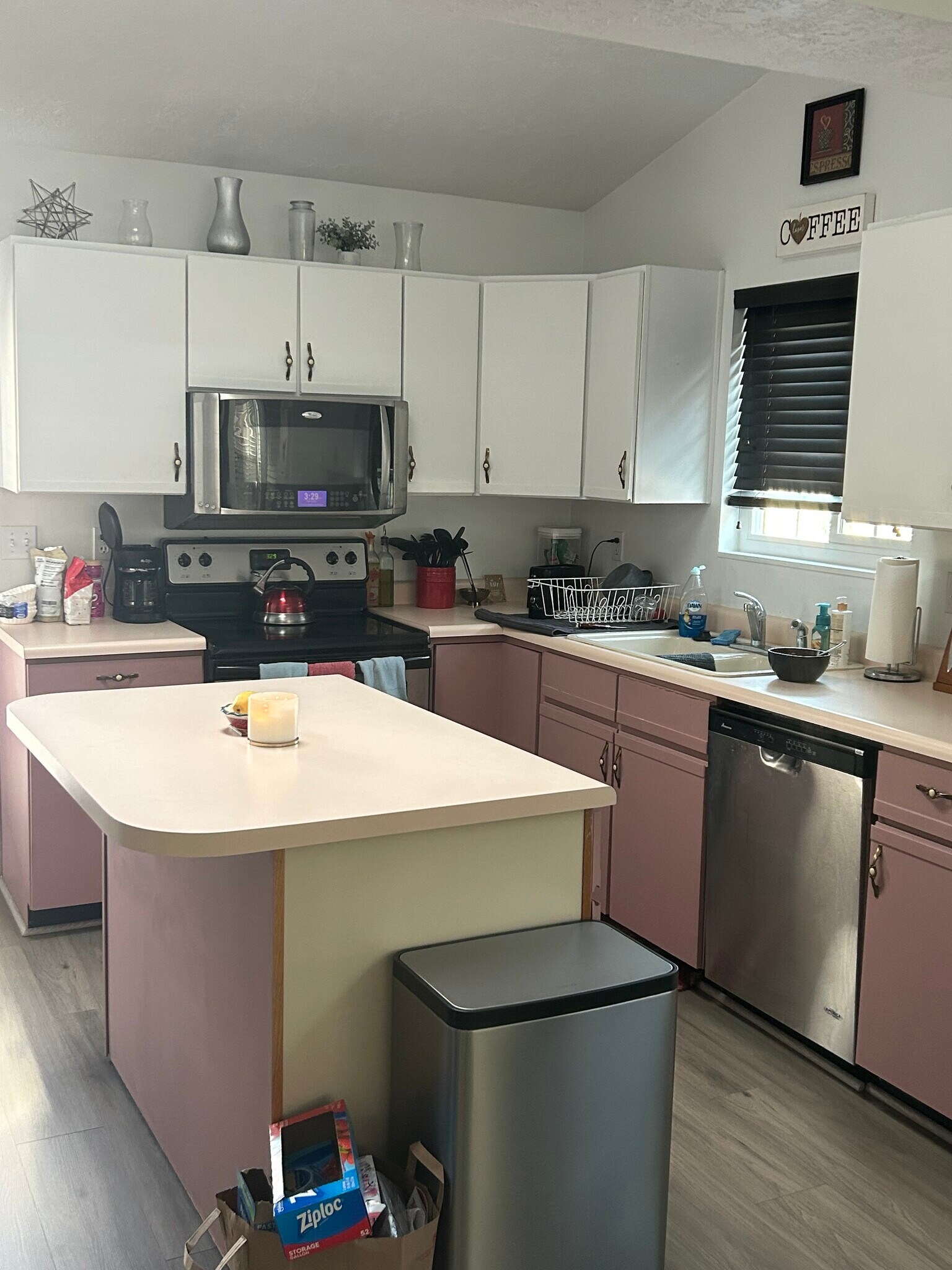 Building Photo - 7682 S Sunbird Way