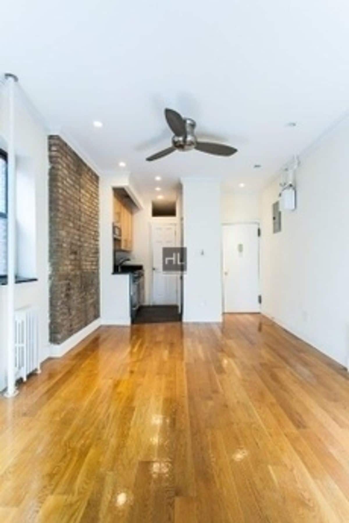 Building Photo - NO FEE One Bed in Kips Bay! Won't Stay on ...