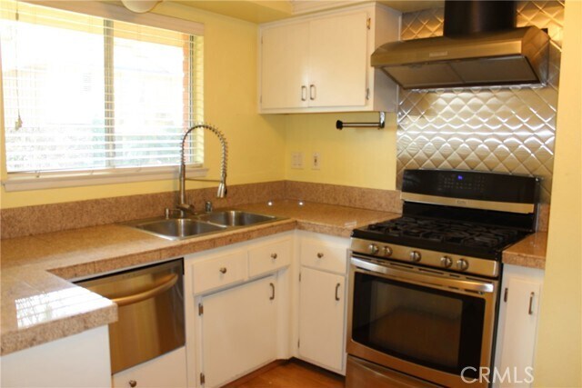 Building Photo - 17272 Nisson Rd