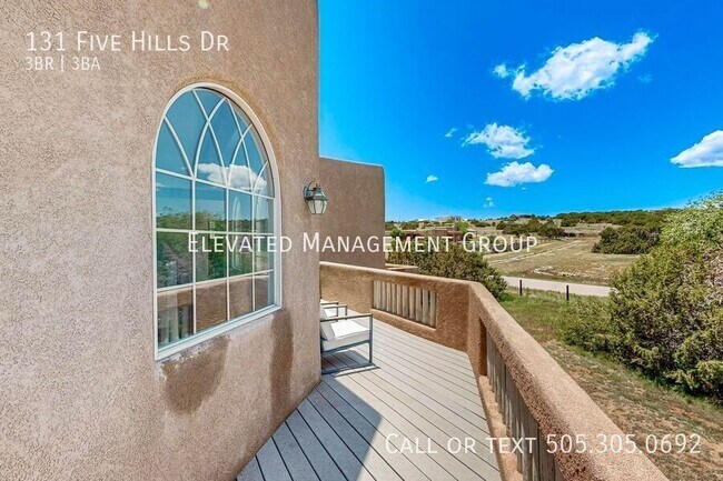 Building Photo - 131 Five Hls Dr