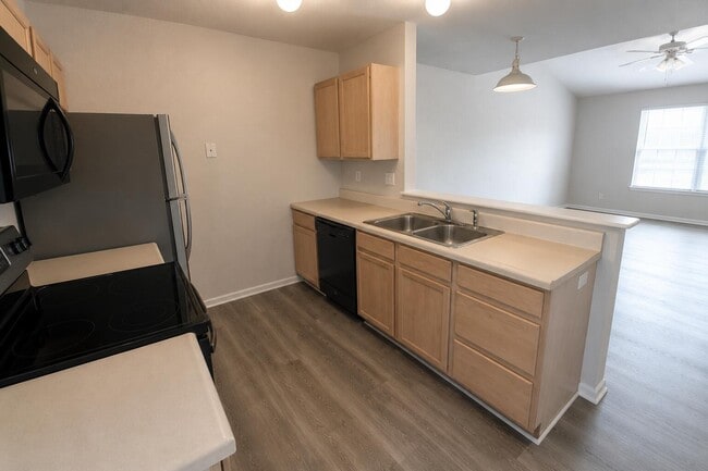 Building Photo - 4307 Derby Ridge Dr