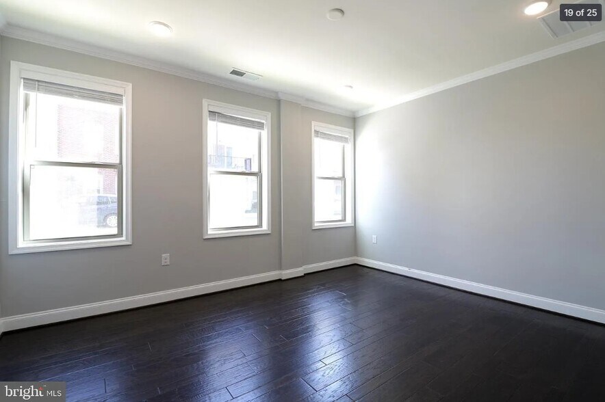 Building Photo - 23631 Havelock Walk Ter