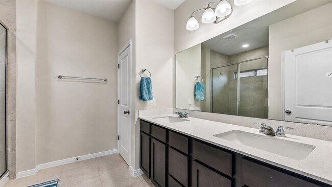 Building Photo - 6403 Principale Dr