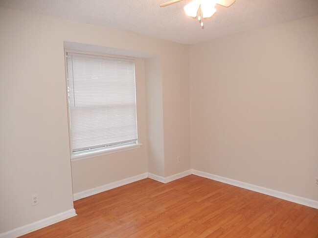 Building Photo - 1367 Idlewild Dr