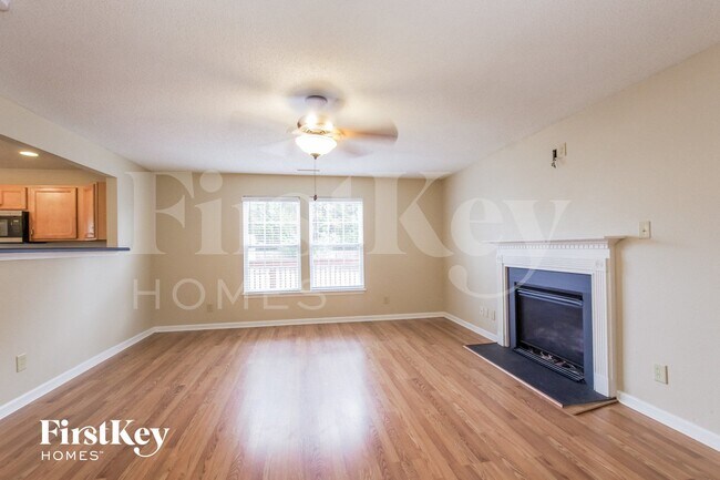 Building Photo - 14226 Hartwell Farm Dr