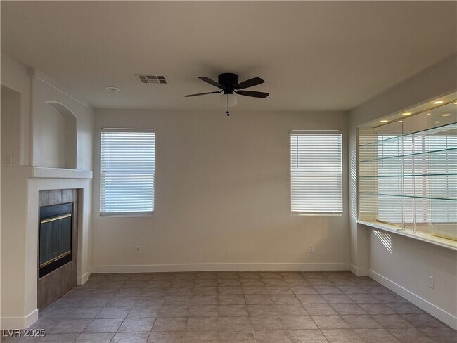 Building Photo - 3701 Ocean Waters St