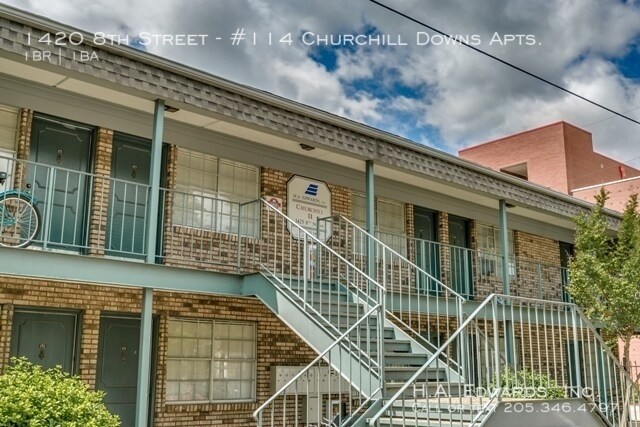 Building Photo - Churchill Downs Apartments
