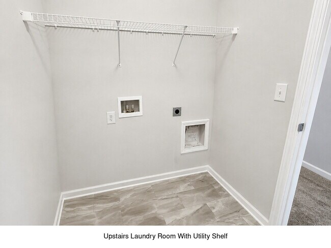 Building Photo - Spacious 4BR/3BA Home with First Floor Suite &  Loft
