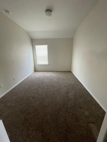 Building Photo - 13928 Sky Harbor Ave