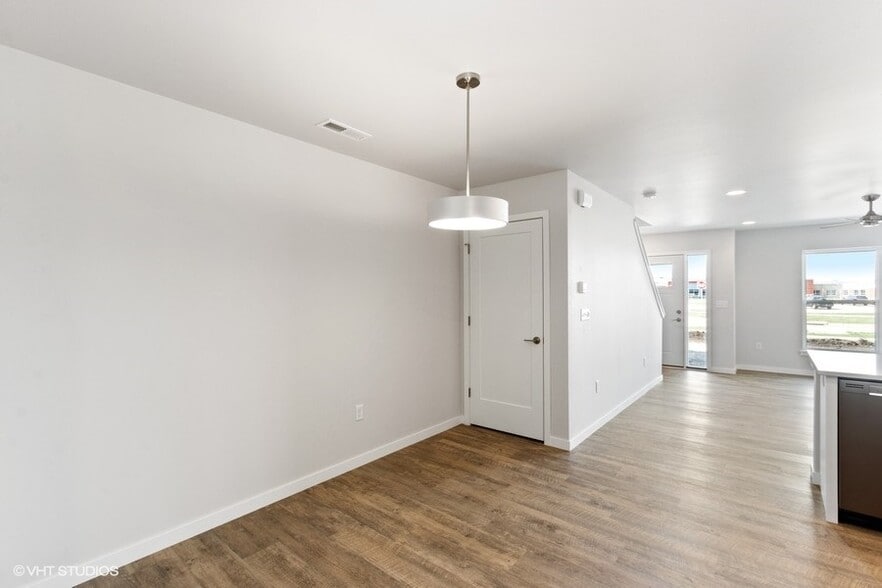 Building Photo - 2275 Eversull Ln