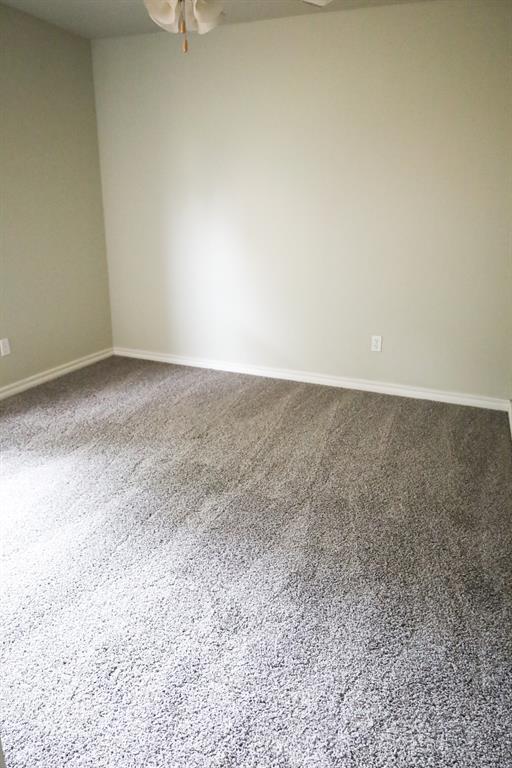 Building Photo - 2704 NE 129th St