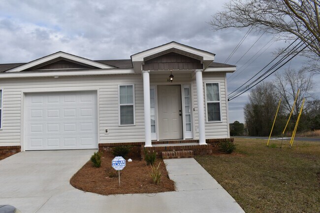 Primary Photo - Woodland Park Townhomes, Enterprise,AL