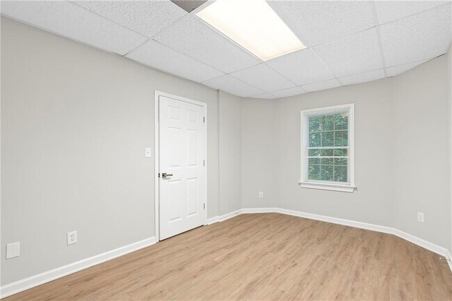 Building Photo - 3418 Rose Arbor Ct