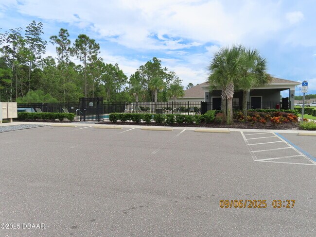 Building Photo - 35 Caballero Ct