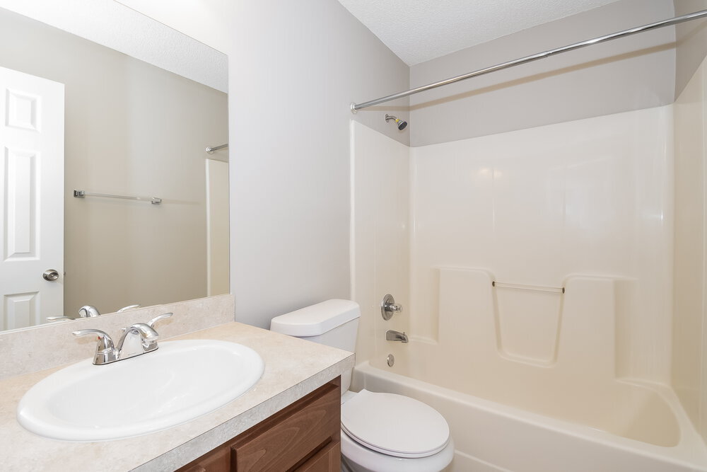 Building Photo - 1603 Twin Oak Ln