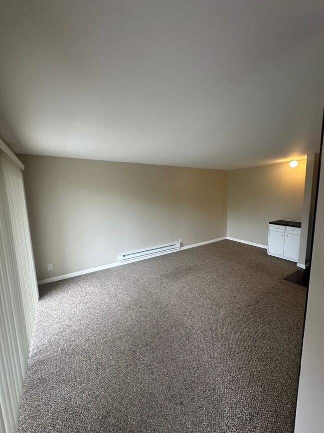 Building Photo - Watergate One Bedroom
