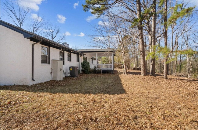 Building Photo - Renovated 3-Bedroom Ranch Home in Sanford