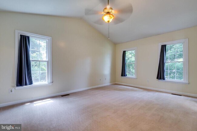 Building Photo - 7107 Dudrow Ct
