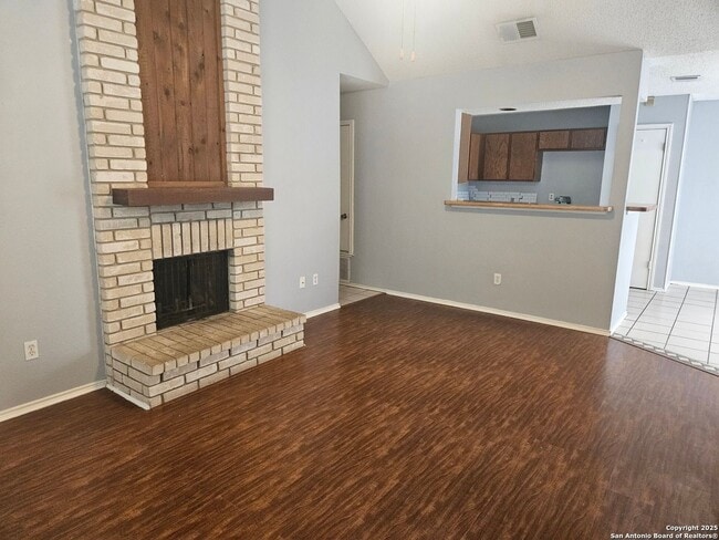 Building Photo - 10114 Terra Oak
