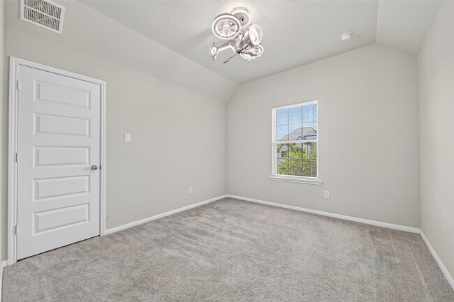 Building Photo - 32931 Franklin Brooks Dr