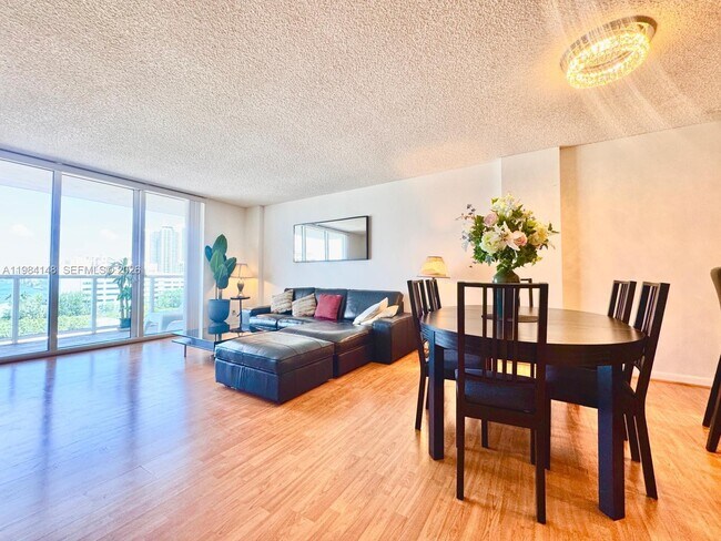 Building Photo - 3800 S Ocean Dr
