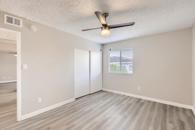 A1 Renovated - 1 Bed 1 Bath - Rise at The District