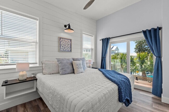 Building Photo - 95 Cobia St