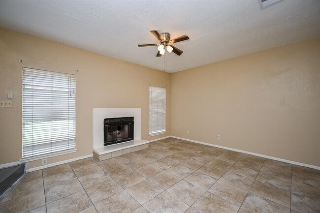 Building Photo - 12300 Brookglade Cir