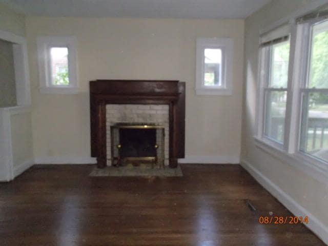 Building Photo - 5846 Rockhill Rd