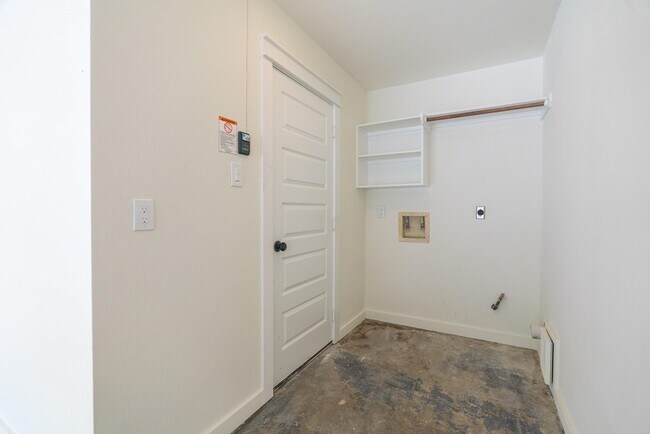 Building Photo - 3618 Tamfield Dr