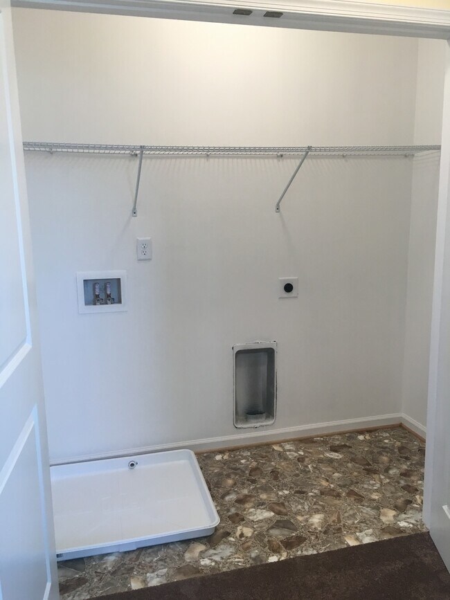 Building Photo - 4315 Farringdon Wy