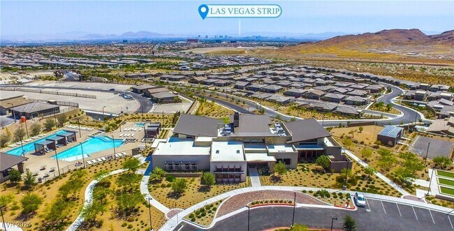 Building Photo - 12457 Heritage Bend Dr