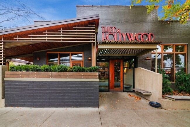 Building Photo - 1654 Ashland Ave