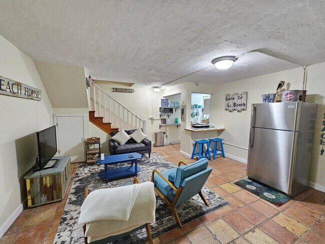 Building Photo - 339 Virginia St