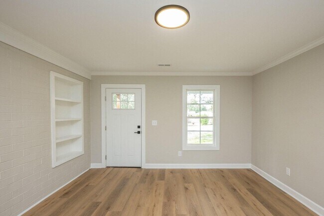 Building Photo - 1106 Morningside Dr