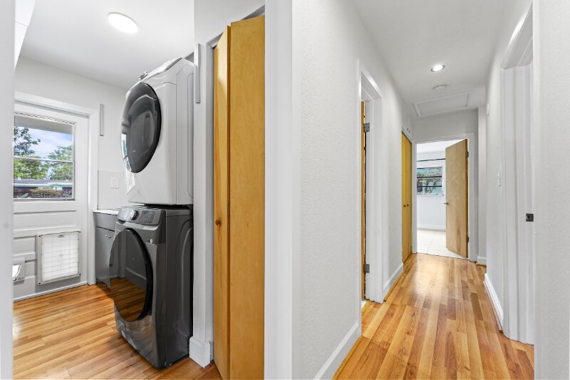 Building Photo - 3355 SW 22nd St