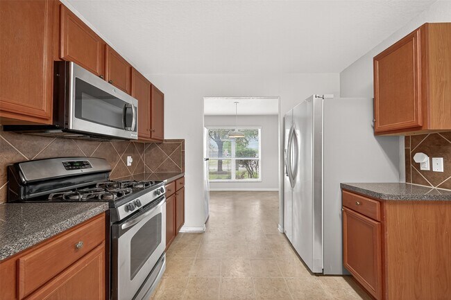 Building Photo - 3031 View Valley Trail