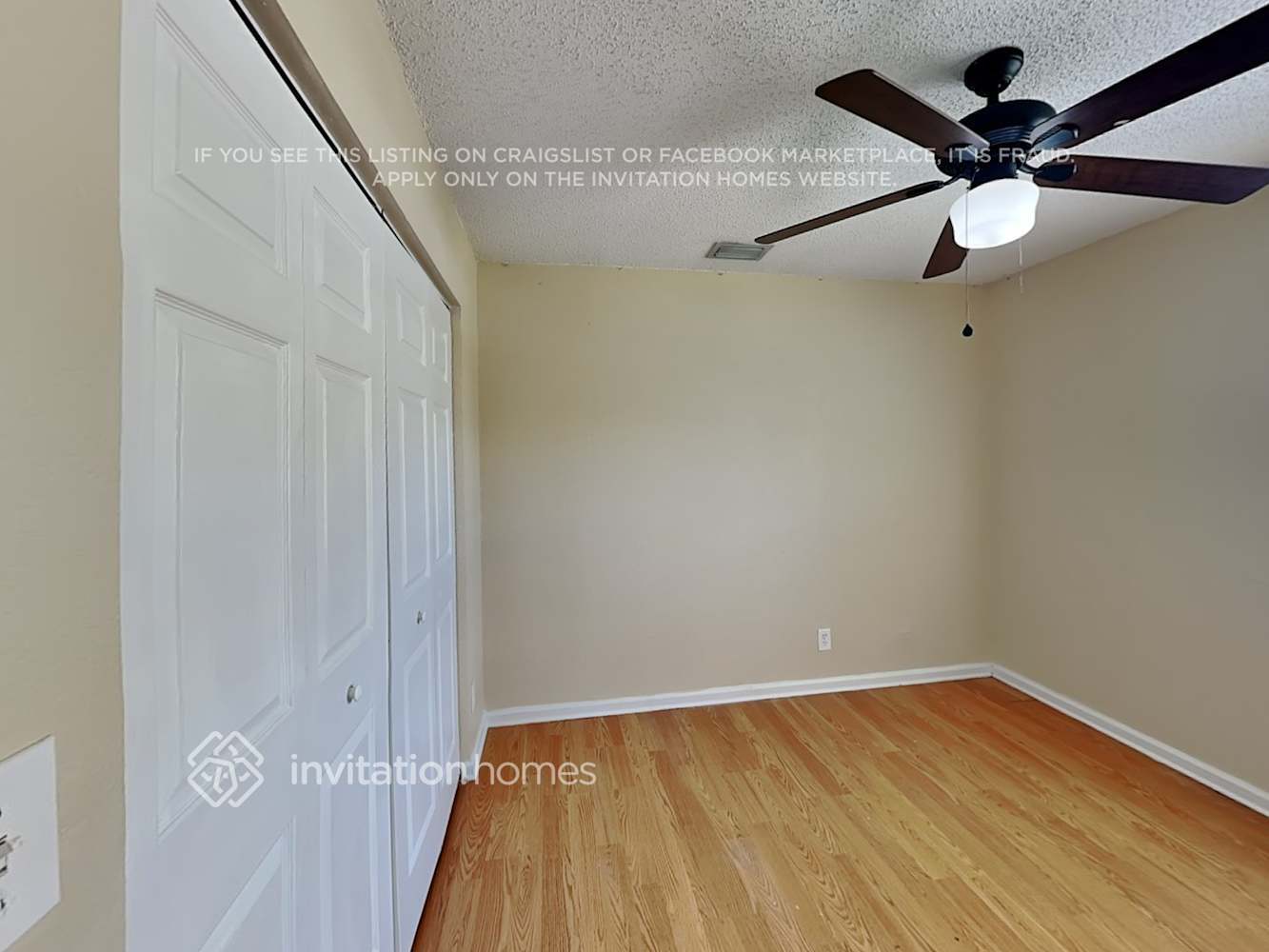Building Photo - 3635 N Mountain Dr