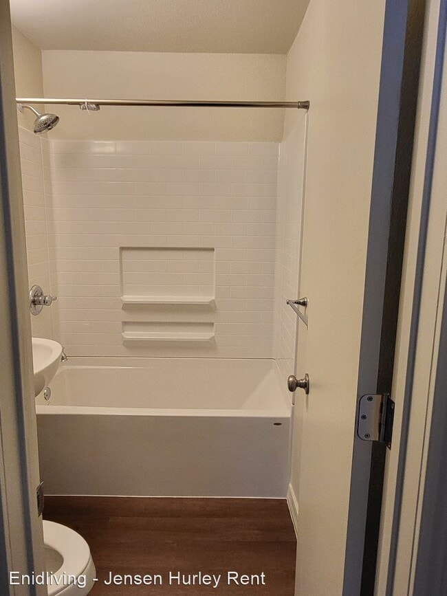 Building Photo - 2 br, 1 bath House - 1926 MOSHER DRIVE APT D