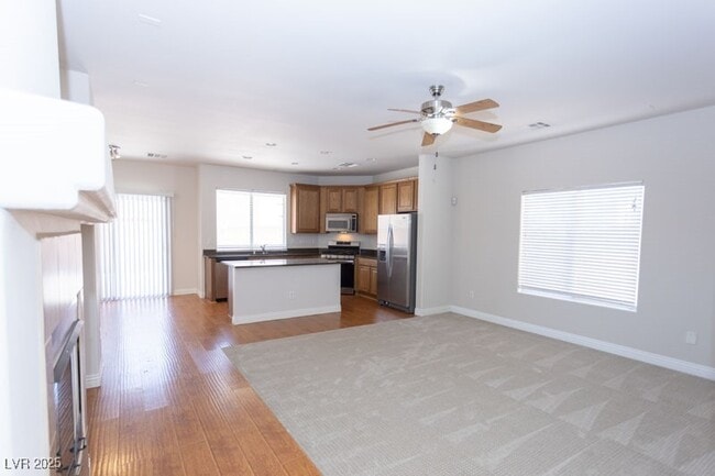 Building Photo - 313 Gemstone Hill Ave