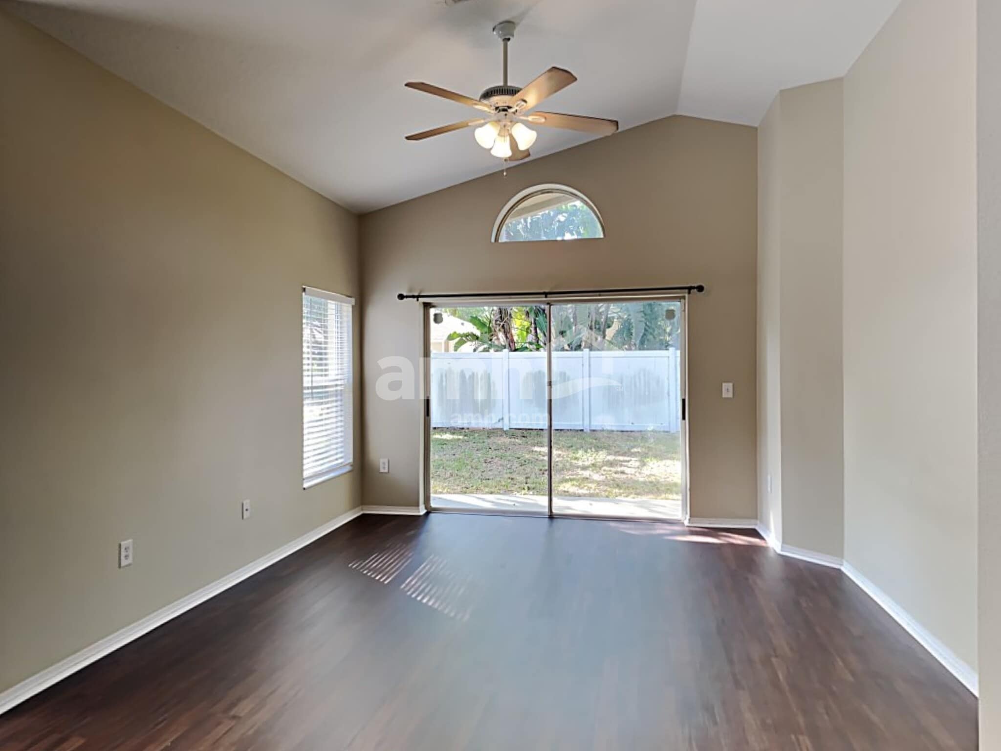 Building Photo - 5834 Tanagerlake Rd