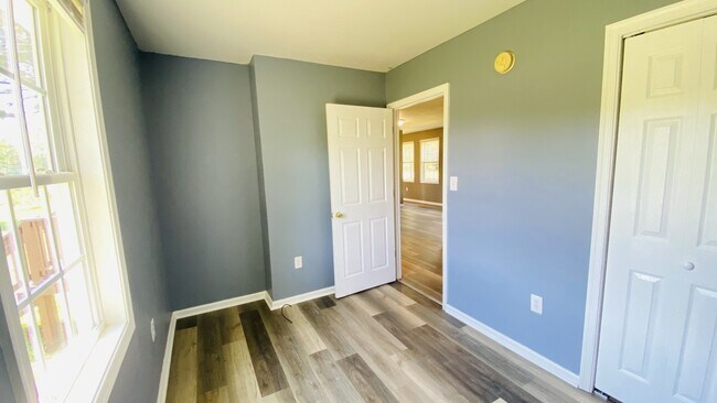 Building Photo - 847 Skipwith Rd