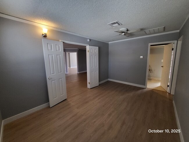 Building Photo - 6355 W Twain Ave